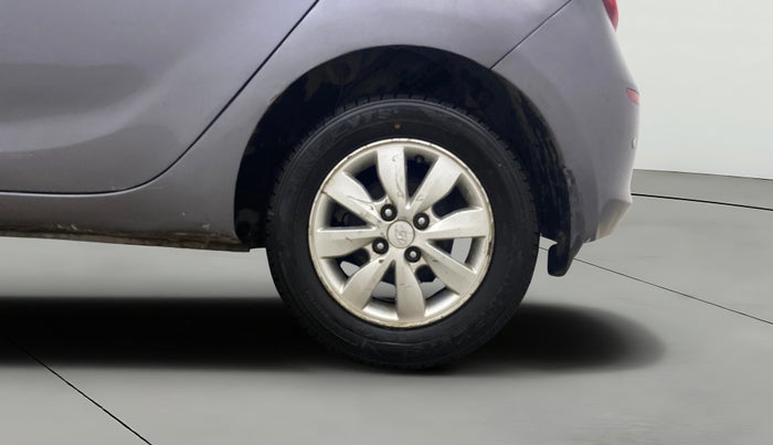 2014 Hyundai i20 SPORTZ 1.2, Petrol, Manual, 60,146 km, Left Rear Wheel