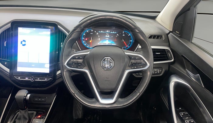 2020 MG HECTOR SHARP 1.5 DCT PETROL, Petrol, Automatic, 24,542 km, Steering Wheel Close Up