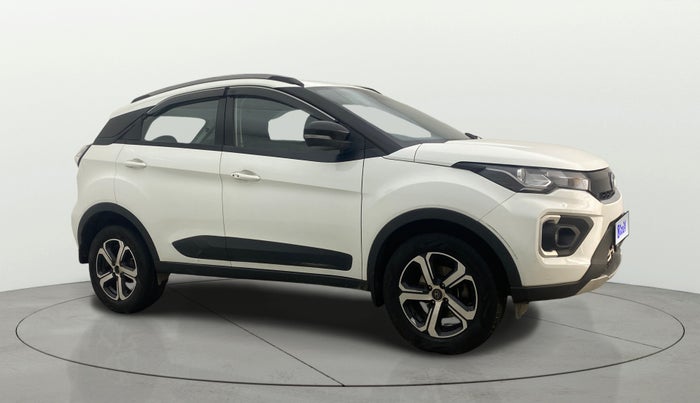 2022 Tata NEXON XZA PLUS DIESEL, Diesel, Automatic, 1,01,841 km, Right Front Diagonal