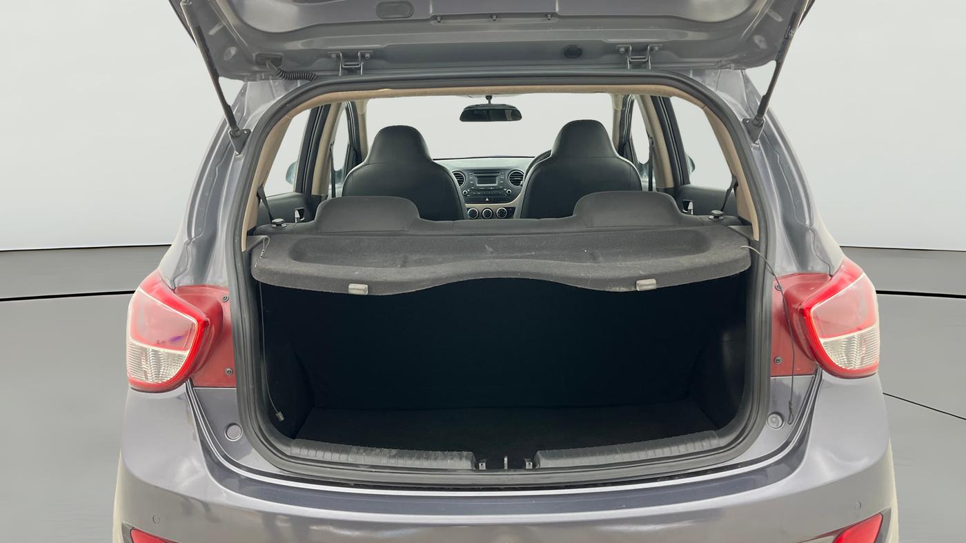 2016 Hyundai Grand i10 SPORTZ 1.2 KAPPA VTVT, Petrol, Manual, 29,026 km, Boot Open Zoomed View