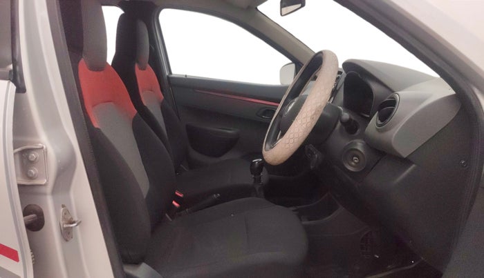 2016 Renault Kwid RXT 0.8, Petrol, Manual, 75,699 km, Right Side Front Door Cabin