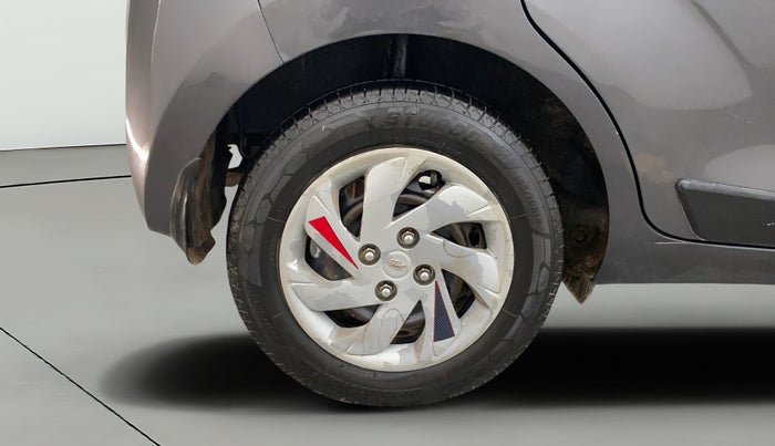 2019 Hyundai NEW SANTRO SPORTZ CNG, CNG, Manual, 1,00,156 km, Right Rear Wheel