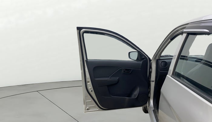 2022 Maruti Alto K10 VXI, Petrol, Manual, 47,401 km, LHS Front Door