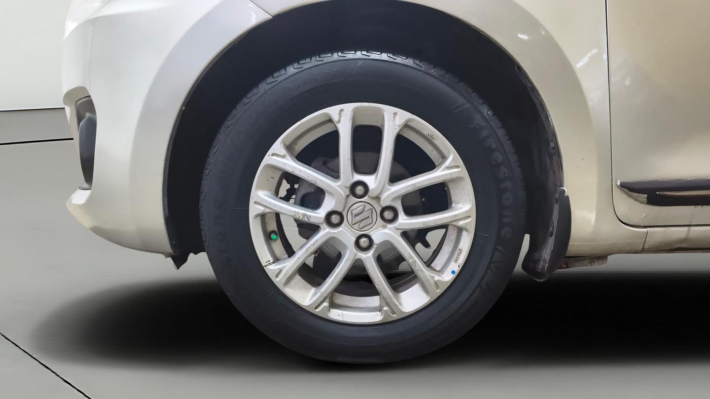 2018 Maruti Swift ZXI, CNG, Manual, 1,28,856 km, Left Front Wheel