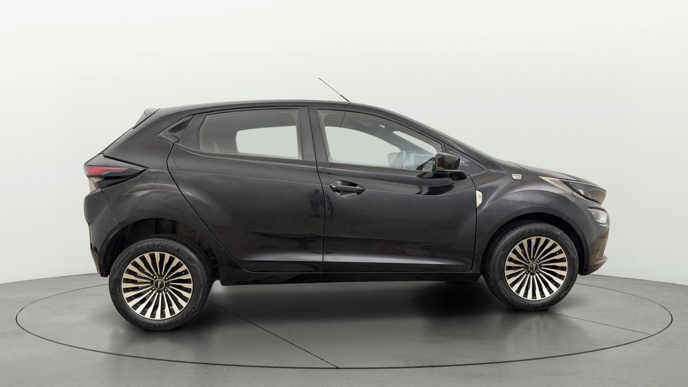 2022 Tata ALTROZ XZA PLUS DARK EDTION, Petrol, Automatic, 48,964 km, Right Side View