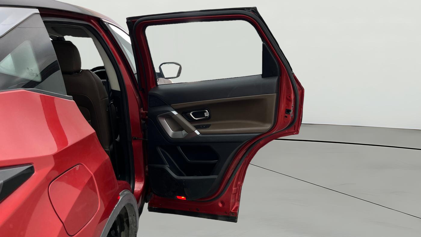 2021 Tata Harrier XZA PLUS 2.0L DUAL TONE, Diesel, Automatic, 53,205 km, RHS Rear Door
