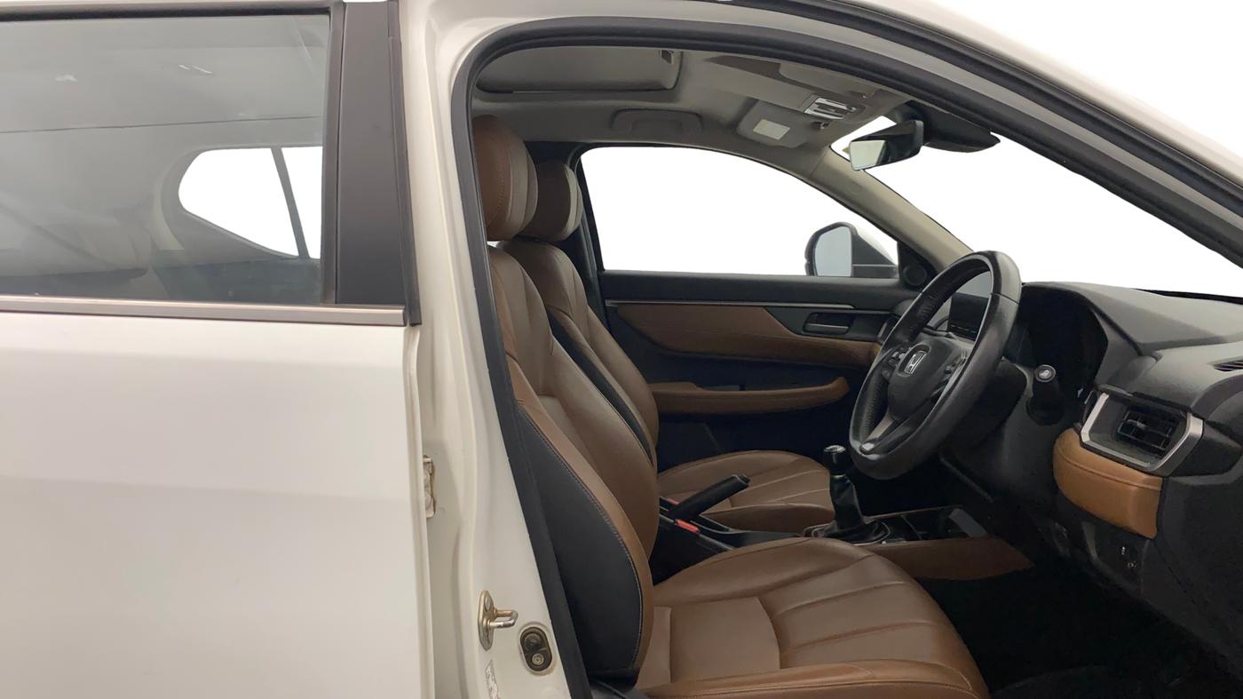 2023 Honda ELEVATE ZX MT, Petrol, Manual, 27,221 km, Right Side Front Door Cabin