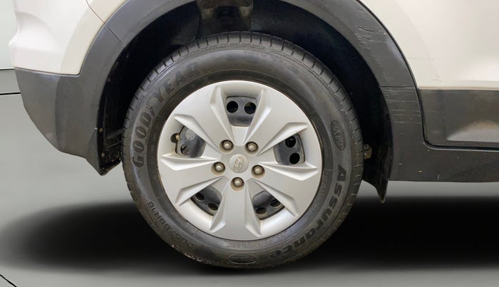 2017 Hyundai Creta E PLUS 1.6 PETROL, Petrol, Manual, 72,550 km, Right Rear Wheel