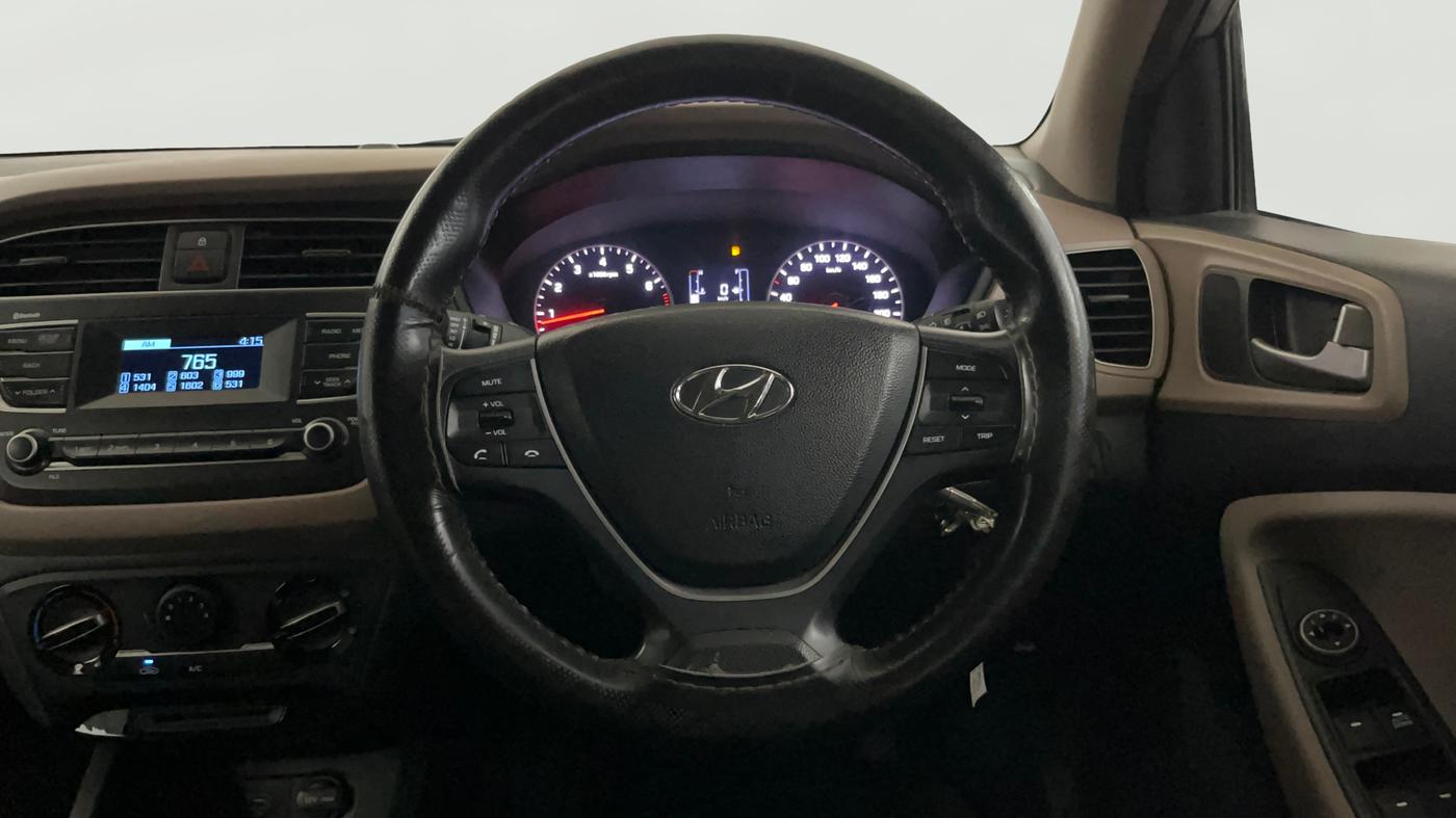 2020 Hyundai Elite i20 MAGNA PLUS 1.2, Petrol, Manual, 24,894 km, Steering Wheel Close Up