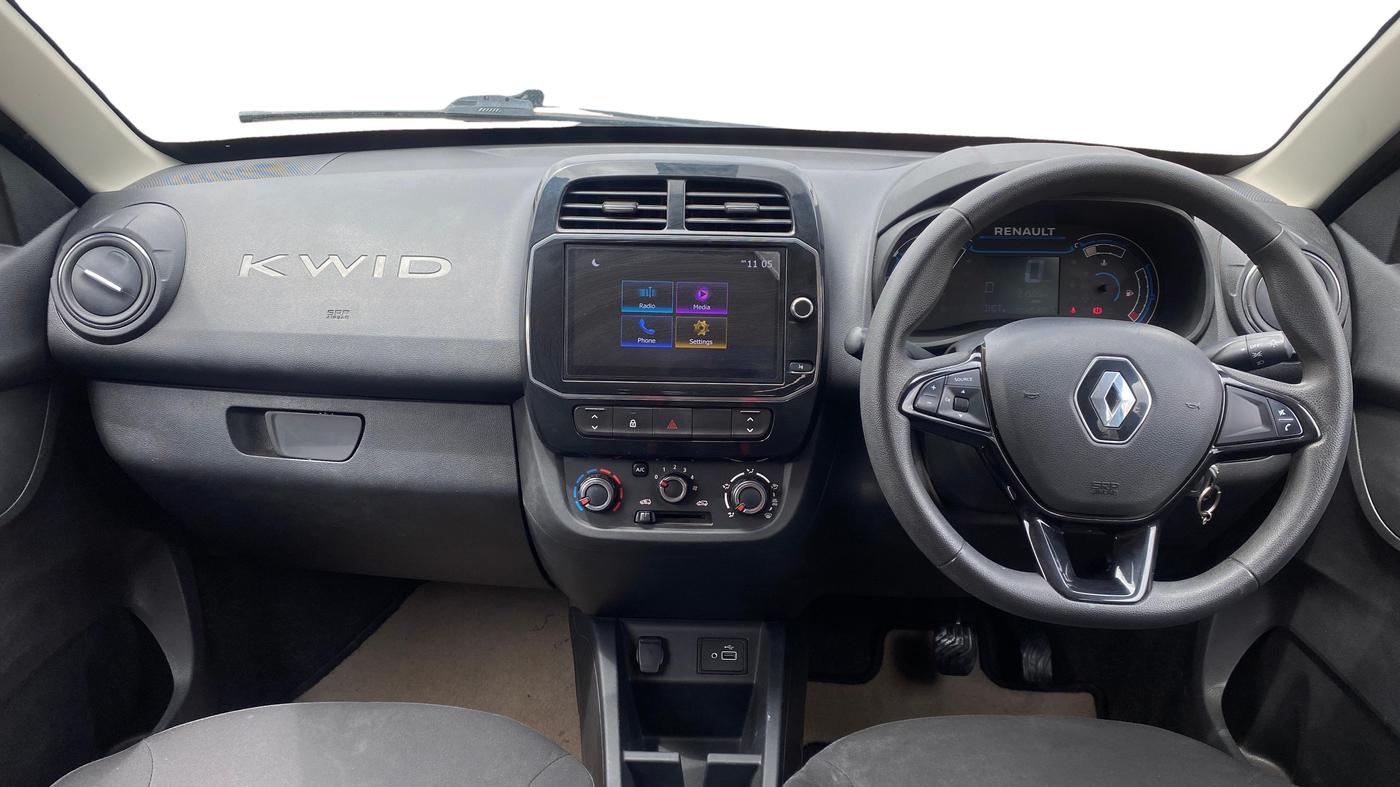 2023 Renault Kwid RXT 1.0 AMT, Petrol, Automatic, 21,504 km, Dashboard
