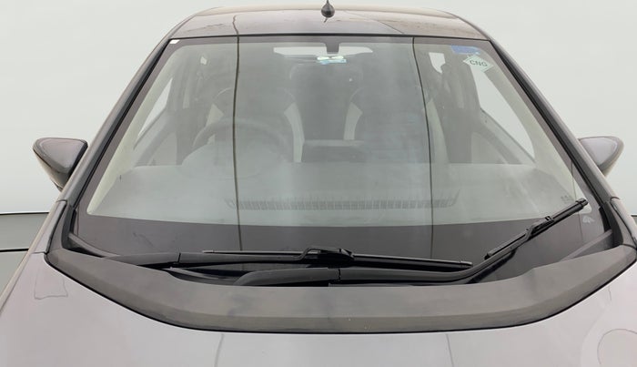 2024 Tata ALTROZ XM PLUS CNG, CNG, Manual, 28,896 km, Front Windshield