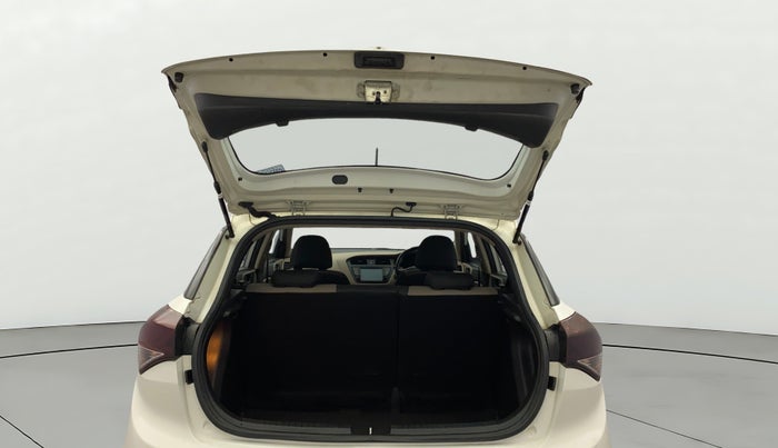 2017 Hyundai Elite i20 ASTA 1.2 (O), Petrol, Manual, 52,163 km, Boot Door Open