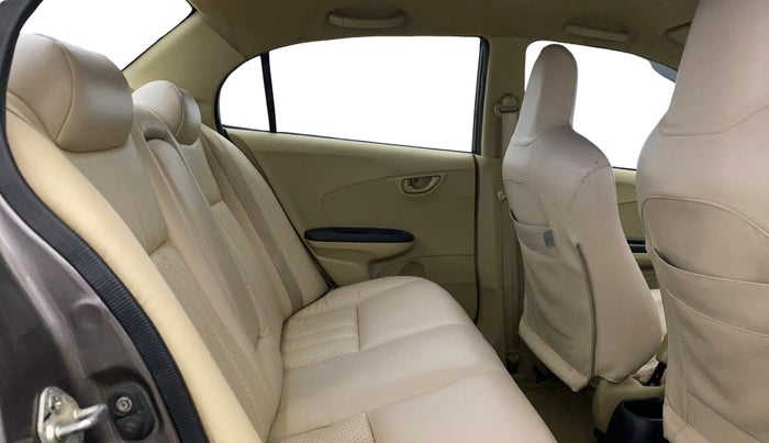 2017 Honda Amaze 1.2L I-VTEC S, CNG, Manual, 74,124 km, Right Side Rear Door Cabin