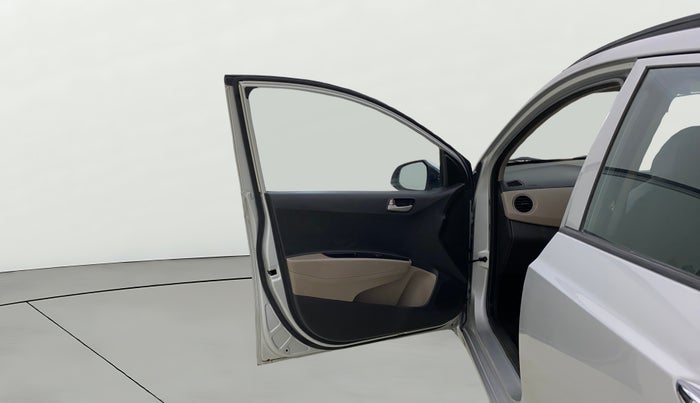 2014 Hyundai Grand i10 ASTA 1.2 KAPPA VTVT, CNG, Manual, 79,567 km, LHS Front Door