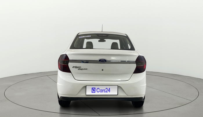 2016 Ford Figo Aspire TITANIUM 1.2 PETROL, Petrol, Manual, 82,266 km, Back/Rear