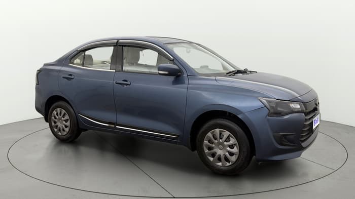 2025 Maruti Dzire VXI AMT, Petrol, Automatic, 32,515 km, Right Front Diagonal