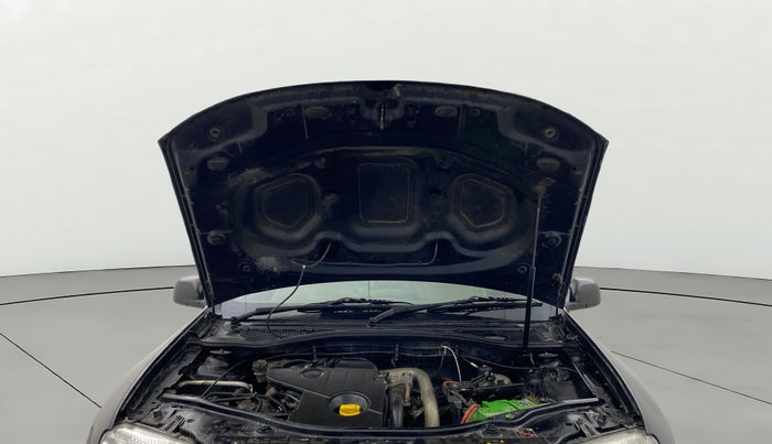 2014 Renault Duster 110 PS RXZ 4X4 MT DIESEL, Diesel, Manual, 1,69,999 km, Open Bonet