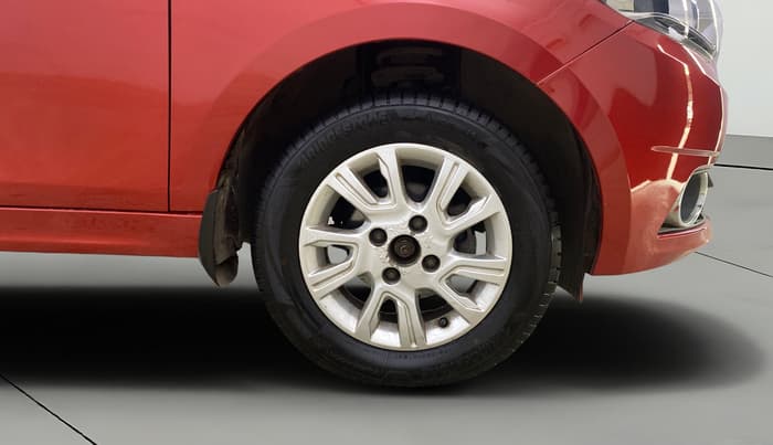 2016 Tata Tiago XZ PETROL, Petrol, Manual, 34,253 km, Right Front Wheel