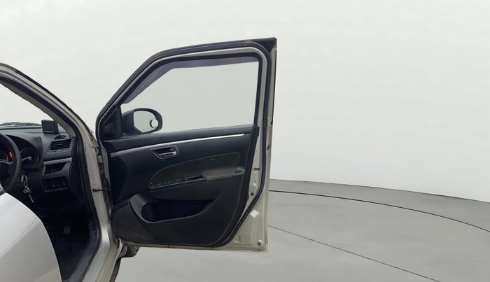 2014 Maruti Swift ZXI, Petrol, Manual, 55,967 km, RHS Front Door