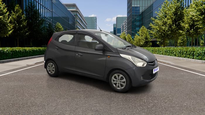2015 Hyundai Eon SPORTZ, Petrol, Manual, 73,772 km, Right Front Diagonal