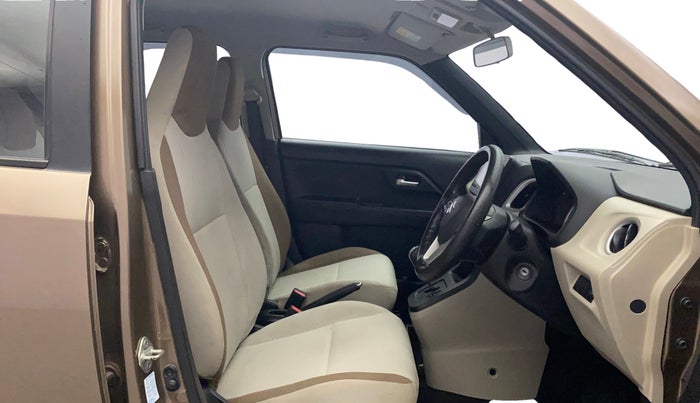 2019 Maruti New Wagon-R ZXI 1.2 AMT, Petrol, Automatic, 33,324 km, Right Side Front Door Cabin