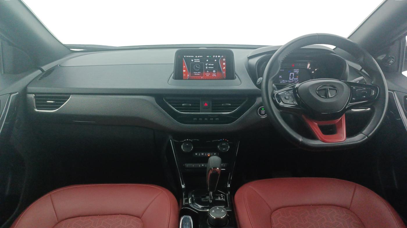 2023 Tata NEXON XZA PLUS LUX SUNROOF RED DARK PETROL, Petrol, Automatic, 29,740 km, Dashboard