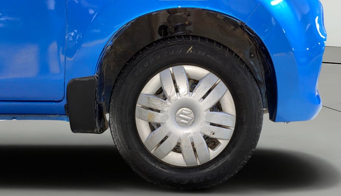 2017 Maruti Alto 800 LXI, Petrol, Manual, 28,392 km, Right Front Wheel