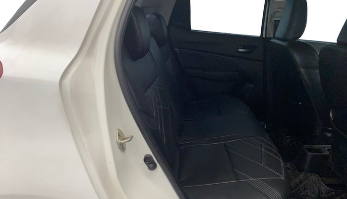 2023 Maruti Swift ZXI, Petrol, Manual, 48,648 km, Right Side Rear Door Cabin