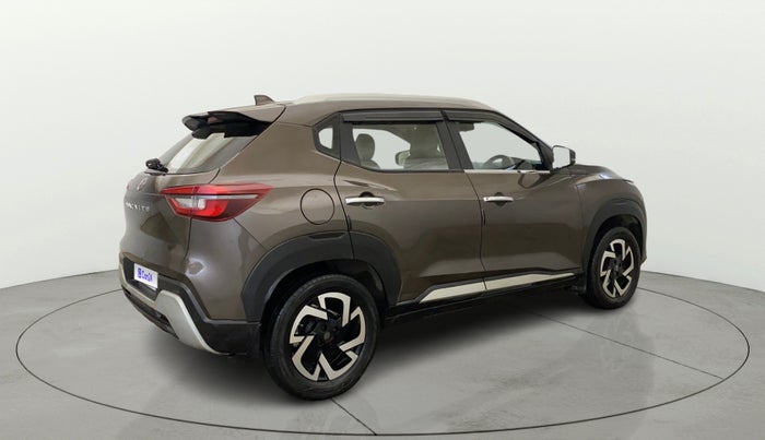 2022 Nissan MAGNITE XV MT, CNG, Manual, 48,885 km, Right Back Diagonal