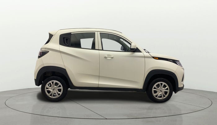 2018 Mahindra KUV 100 NXT K4+ P 6 STR, Petrol, Manual, 22,715 km, Right Side View