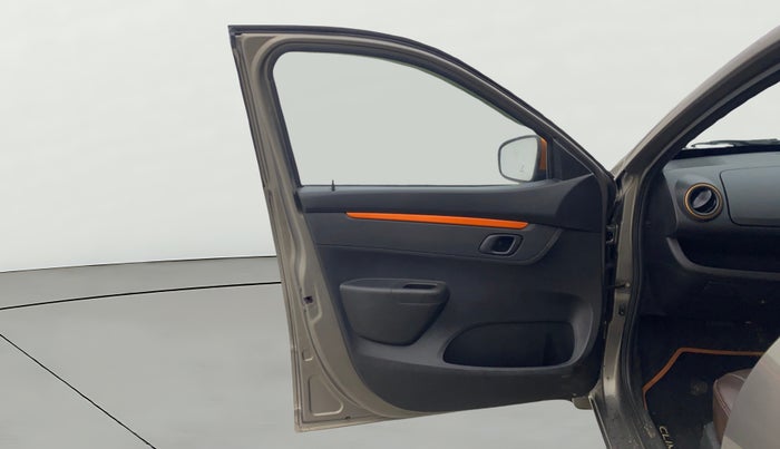 2019 Renault Kwid CLIMBER 1.0 AMT, Petrol, Automatic, 74,108 km, LHS Front Door