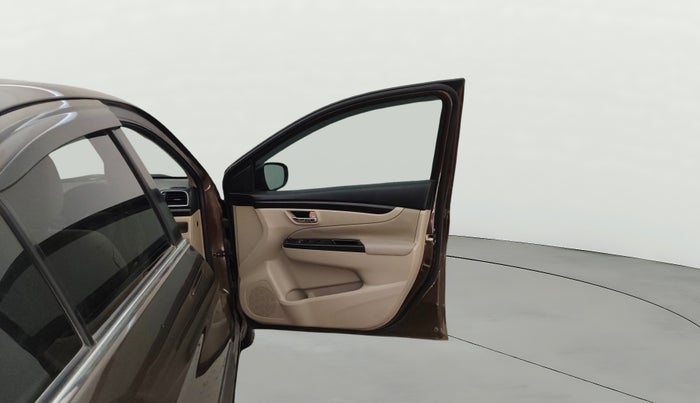 2016 Maruti Ciaz ZXI, Petrol, Manual, 34,030 km, RHS Front Door