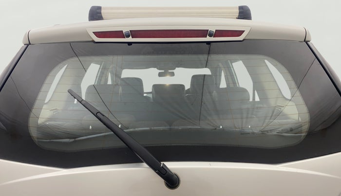 2014 Mahindra XUV500 W8, Diesel, Manual, 1,22,321 km, Rear Windshield