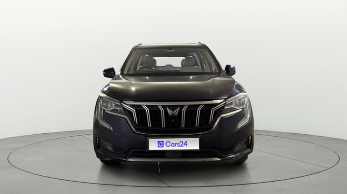 2022 Mahindra XUV700 AX 5 P AT 5 STR, Petrol, Automatic, 65,674 km, Front
