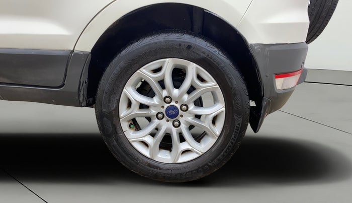 2016 Ford Ecosport TITANIUM 1.5L PETROL AT, Petrol, Automatic, 1,00,877 km, Left Rear Wheel