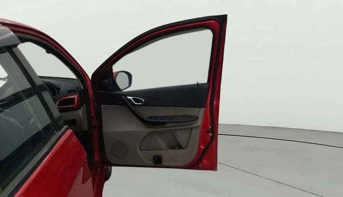 2016 Tata Tiago XZ PETROL, Petrol, Manual, 93,951 km, RHS Front Door