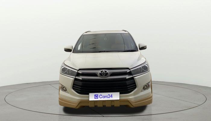 2017 Toyota Innova Crysta 2.4 VX 7 STR, Diesel, Manual, 77,856 km, Front