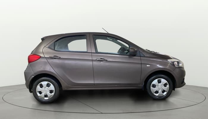 2017 Tata Tiago XT PETROL, Petrol, Manual, 28,677 km, Right Side View