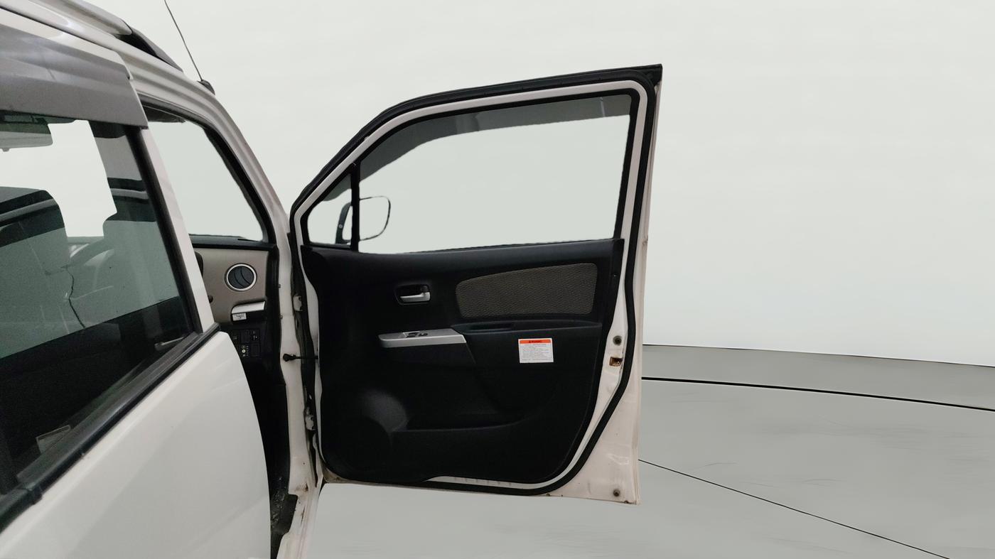 2014 Maruti Wagon R 1.0 LXI CNG, CNG, Manual, 78,371 km, RHS Front Door