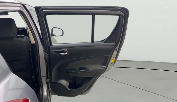 2015 Maruti Swift VXI, Petrol, Manual, 42,514 km, RHS Rear Door