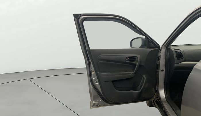 2017 Maruti Vitara Brezza VDI (O), Diesel, Manual, 90,725 km, LHS Front Door