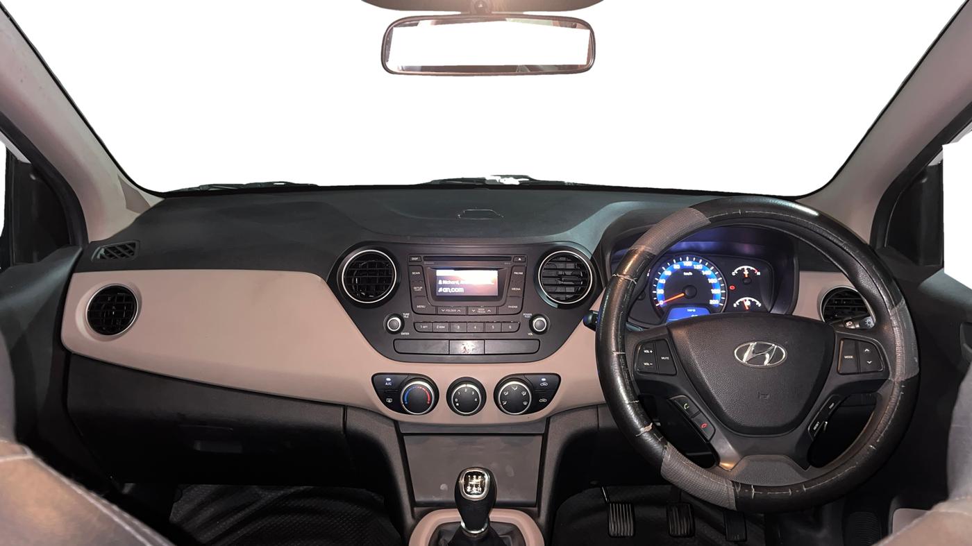 2015 Hyundai Xcent S 1.2, Petrol, Manual, 57,684 km, Dashboard