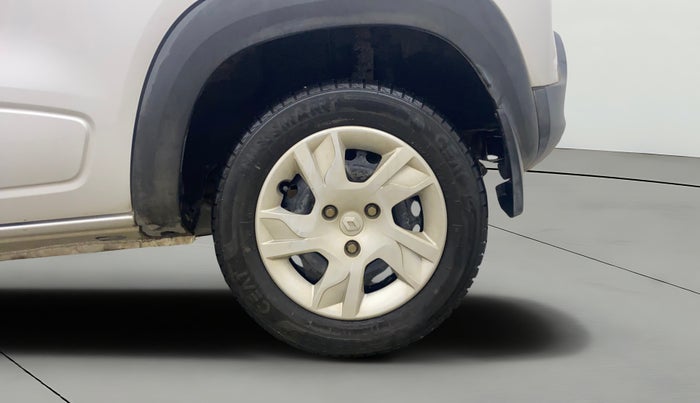 2022 Renault Kwid RXL, Petrol, Manual, 20,595 km, Left Rear Wheel