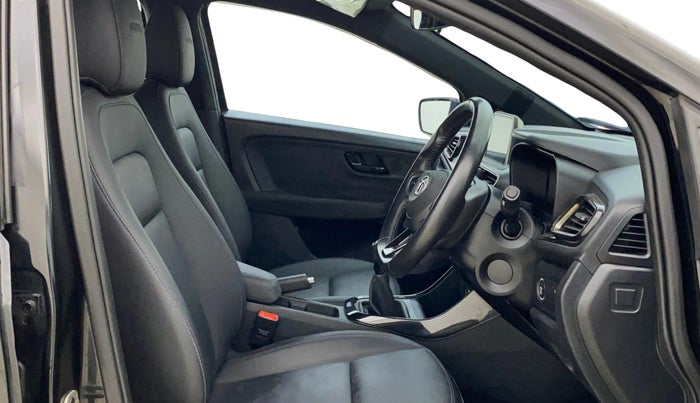 2023 Tata ALTROZ XZ PLUS DIESEL DARK EDITION, Diesel, Manual, 25,451 km, Right Side Front Door Cabin