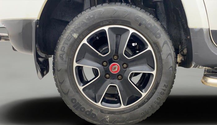 2018 Renault Duster RXS CVT, Petrol, Automatic, 24,428 km, Right Rear Wheel