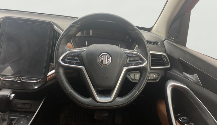 2020 MG HECTOR PLUS SHARP 1.5 PETROL TURBO DCT 6-STR, Petrol, Automatic, 62,570 km, Steering Wheel Close Up