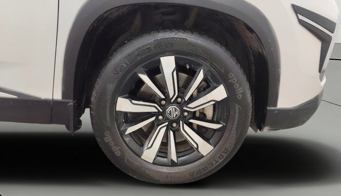 2019 MG HECTOR SHARP 1.5 DCT PETROL, Petrol, Automatic, 69,033 km, Right Front Wheel