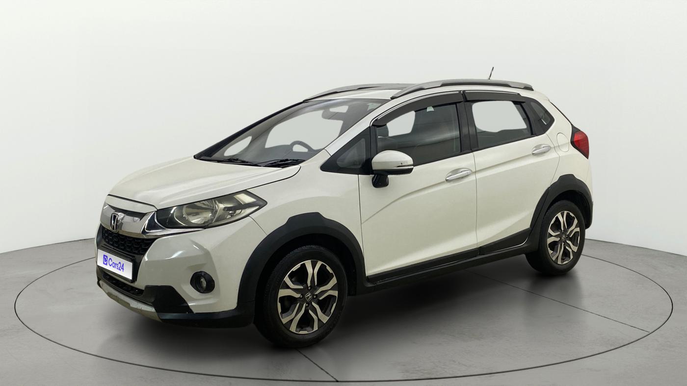 2017 Honda WR-V 1.2L I-VTEC VX MT, Petrol, Manual, 1,37,759 km, Left Front Diagonal