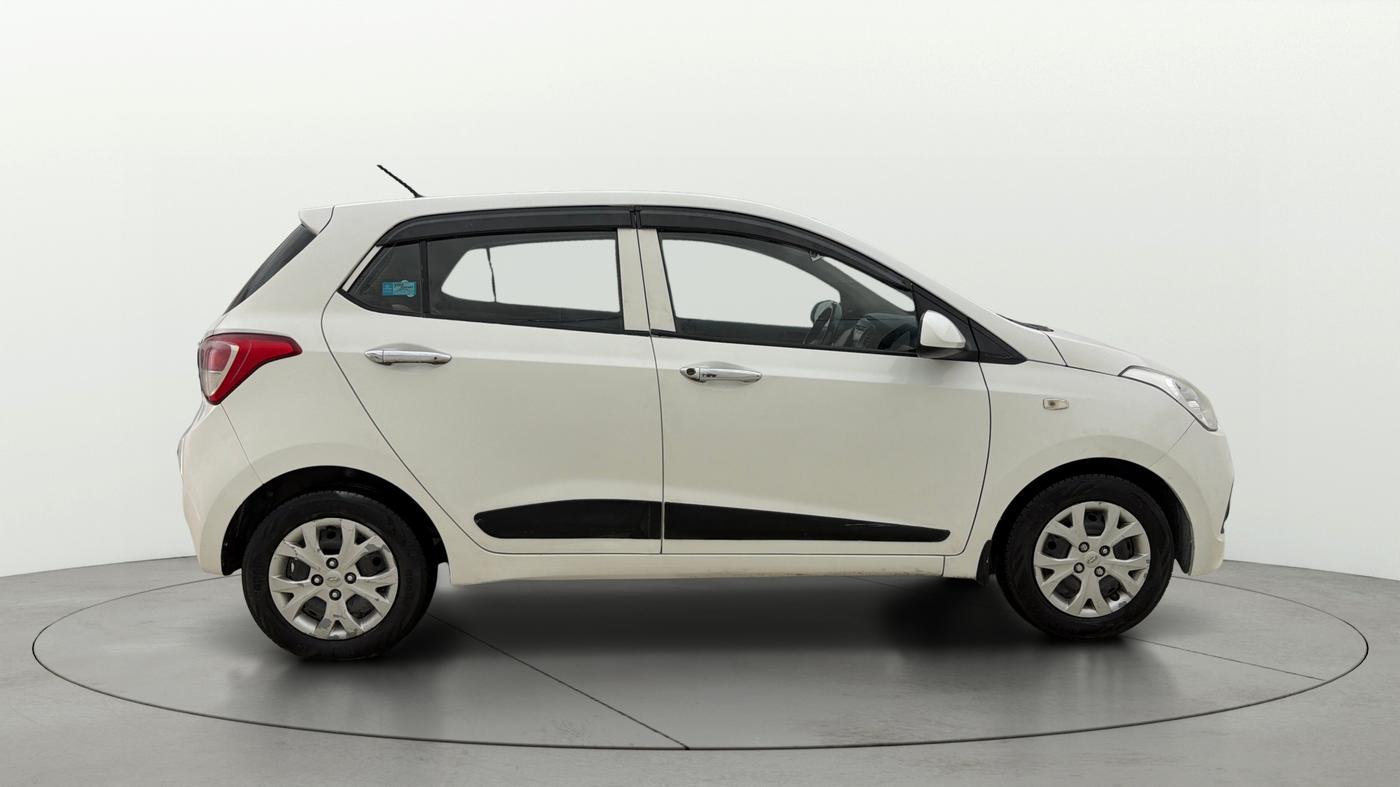 2015 Hyundai Grand i10 MAGNA 1.2 KAPPA VTVT, Petrol, Manual, 98,757 km, Right Side View