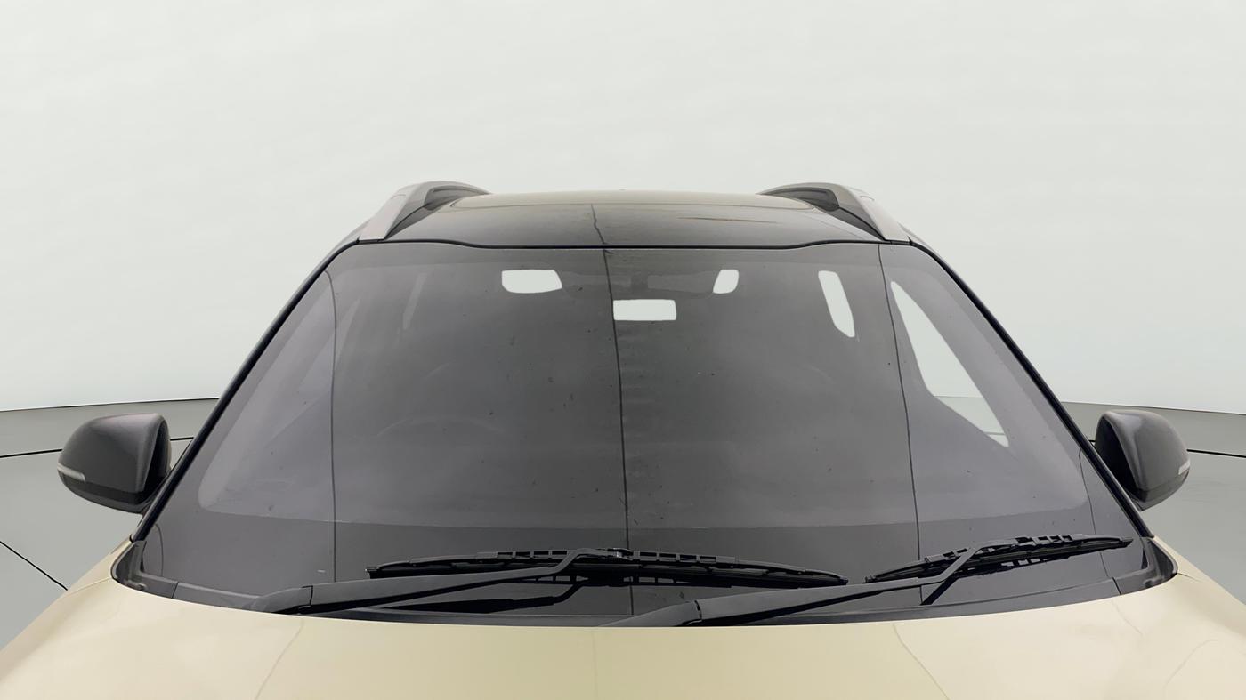 2021 KIA SONET GTX PLUS 1.5 AT, Diesel, Automatic, 53,919 km, Front Windshield